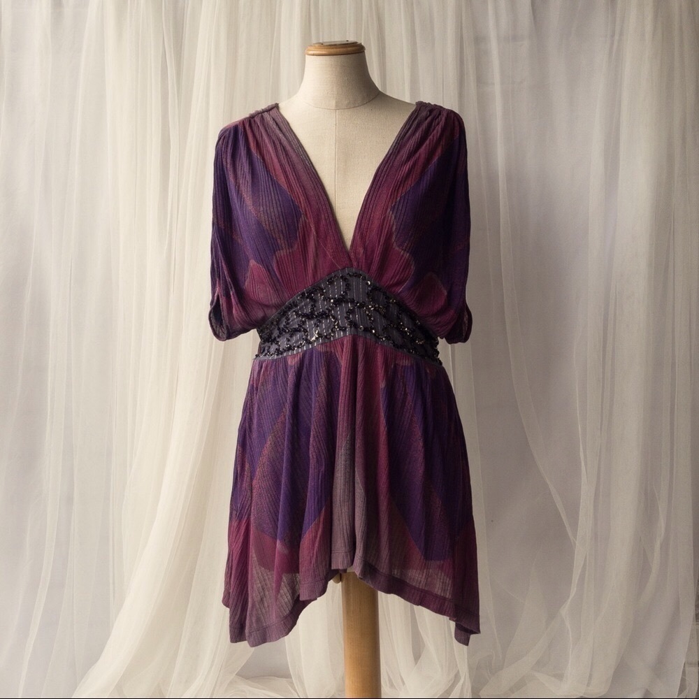 FREE PEOPLE Women's Small 100% Modal Purple/Pink Gray Top with waist detail.